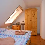 Holiday home Strandlaeufer *